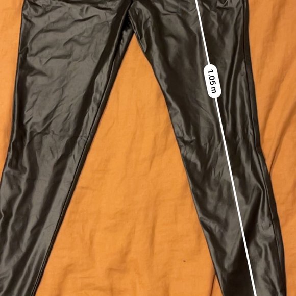 ASOS Mamalicious Maternity wet look leggings - BLACK - Picture 5 of 7